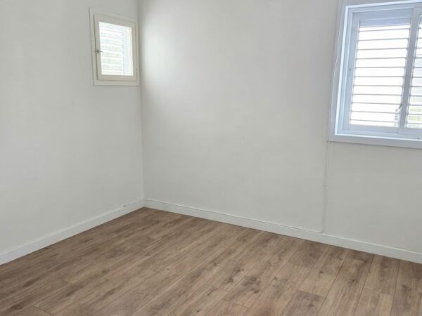 4 Pièces près du Boulevard Chen | Ascenseur & Parking 4