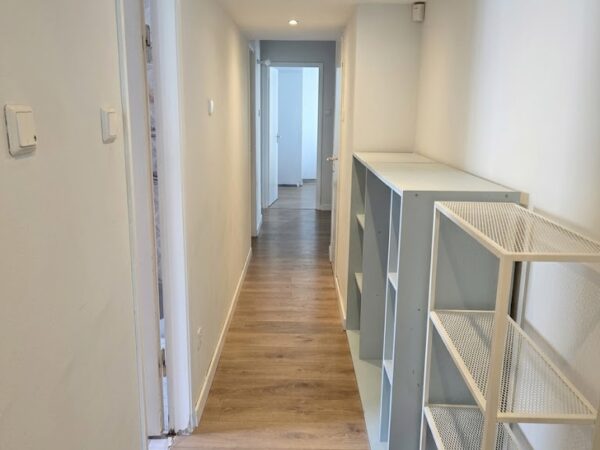 4 Pièces près du Boulevard Chen | Ascenseur & Parking 3