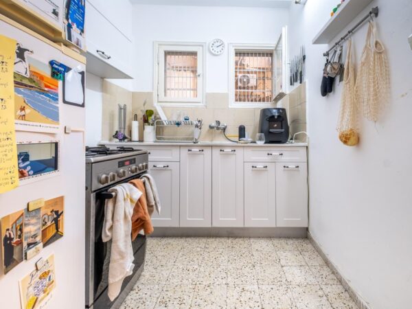 Spacious 2.5-Room | Toscanini Street 4
