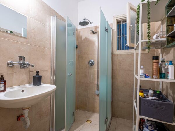 Spacious 2.5-Room | Toscanini Street 6